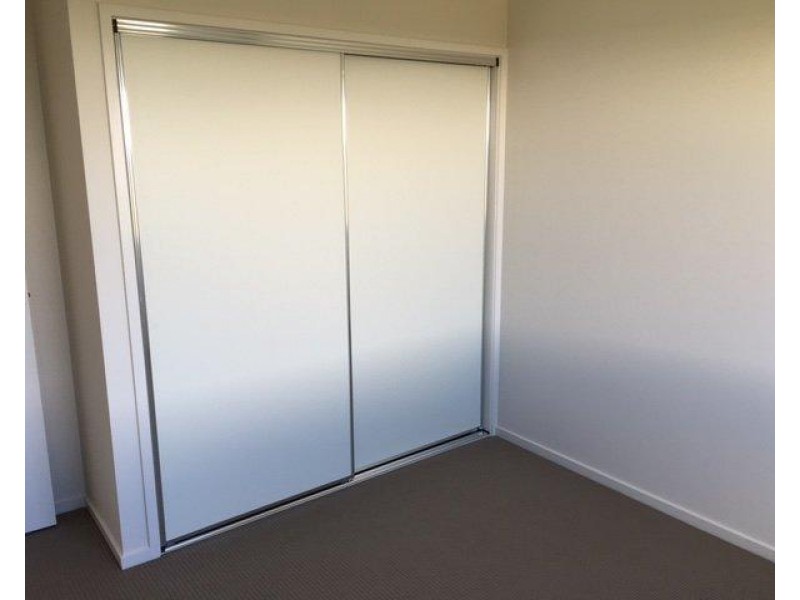 3 Lillee Court, Urangan QLD 4655