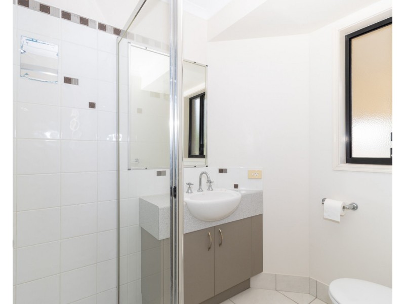 1 Northwest Bay Court, Wondunna QLD 4655