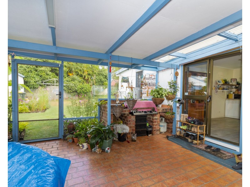 28 Esplanade, Point Vernon QLD 4655