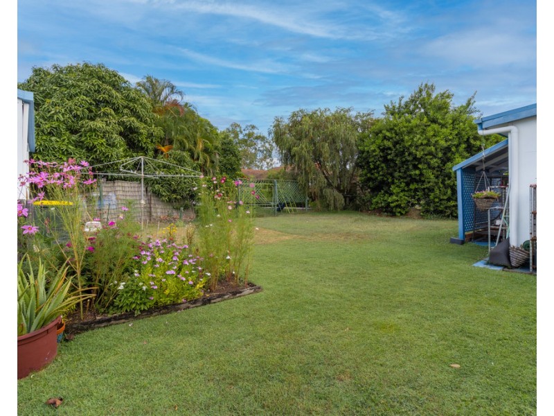 28 Esplanade, Point Vernon QLD 4655