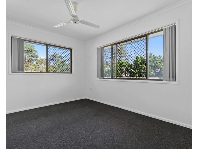 16 Raward Road, Wondunna QLD 4655