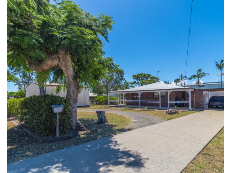 4 Picnic Street, Pialba QLD 4655