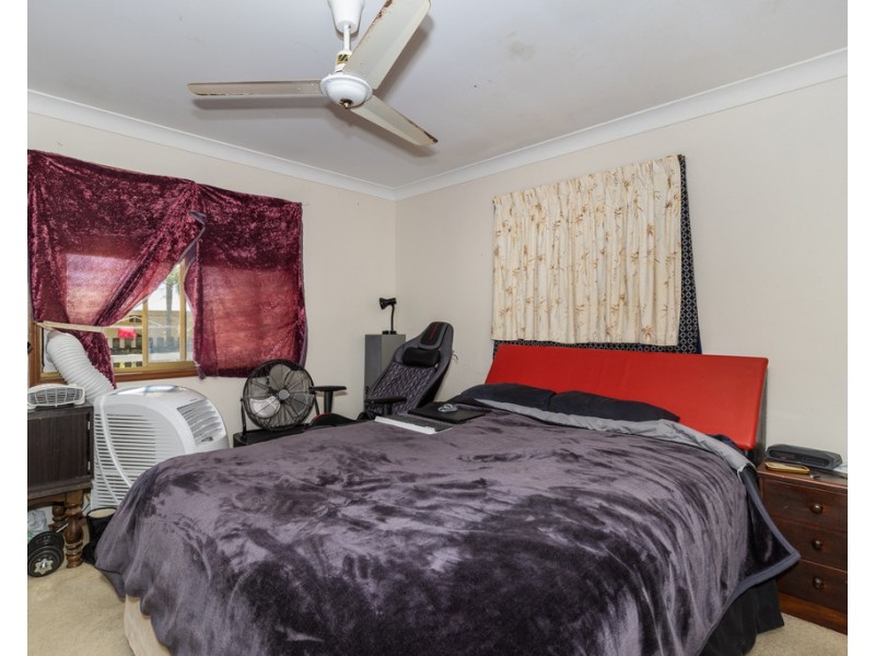 4 Picnic Street, Pialba QLD 4655