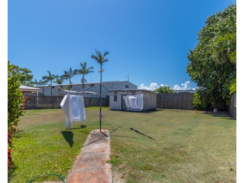 6 Picnic Street, Pialba QLD 4655