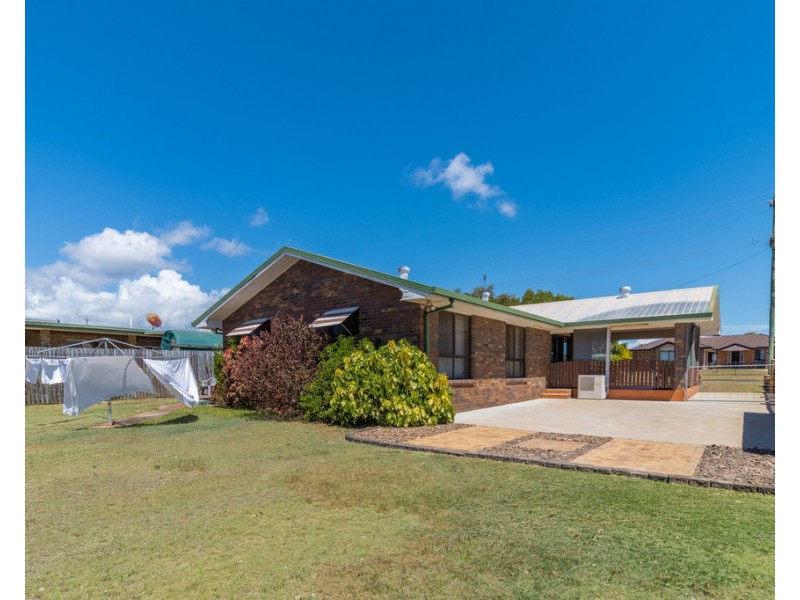 6 Picnic Street, Pialba QLD 4655