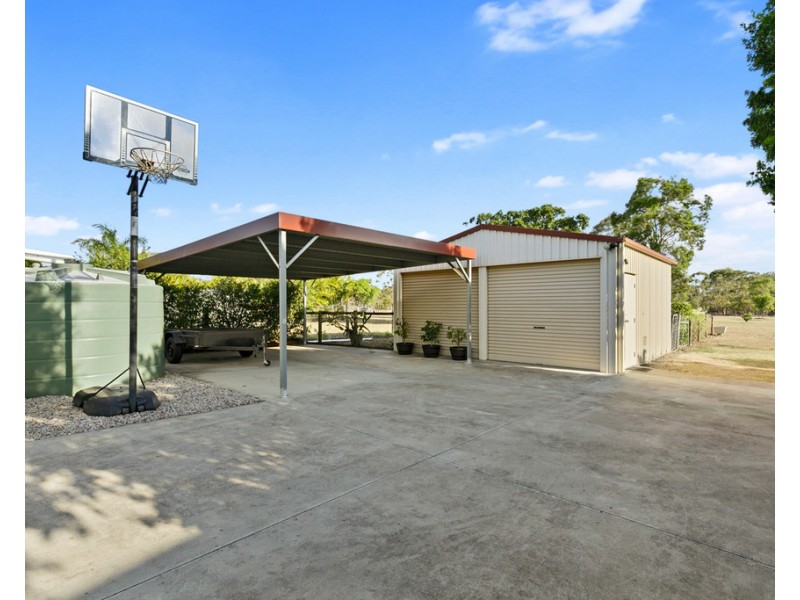 11 Green Acres Road, Dundowran QLD 4655