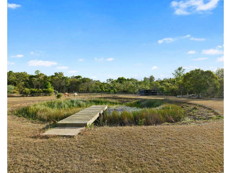 11 Green Acres Road, Dundowran QLD 4655