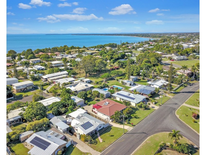 11 Mayfair Street, Point Vernon QLD 4655