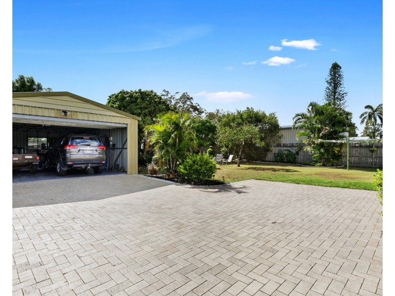 11 Mayfair Street, Point Vernon QLD 4655