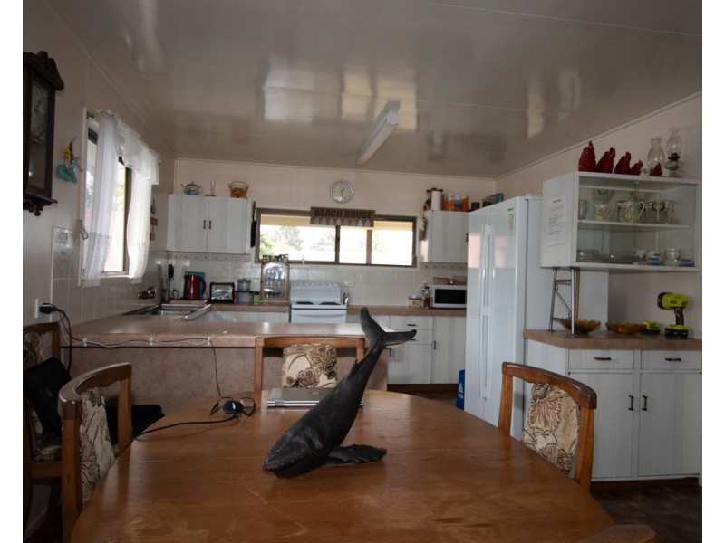 181 Burrum Street, Burrum Heads QLD 4659