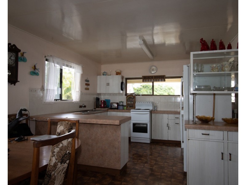 181 Burrum Street, Burrum Heads QLD 4659