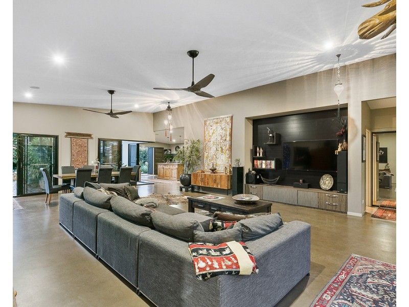 34 Dreamtime Avenue, Burrum Heads QLD 4659