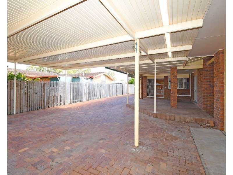 28 Melaleuca Cres, Kawungan QLD 4655