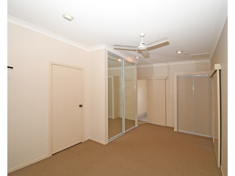 28 Melaleuca Cres, Kawungan QLD 4655