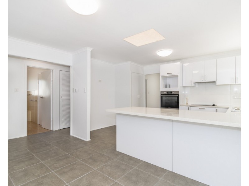 354 Boat Harbour Drive, Scarness QLD 4655