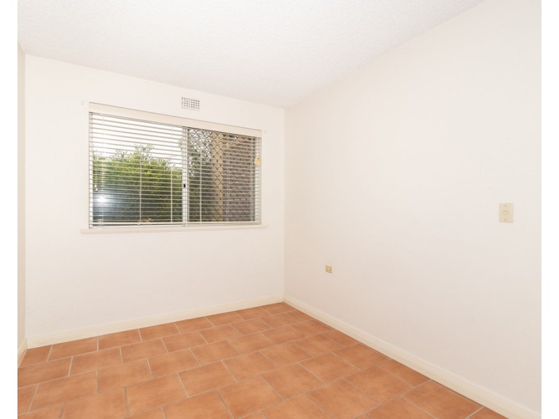 1/380 Esplanade, Scarness QLD 4655