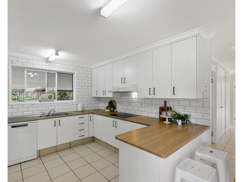 30 Wonga Street, Scarness QLD 4655