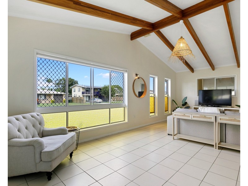 30 Wonga Street, Scarness QLD 4655