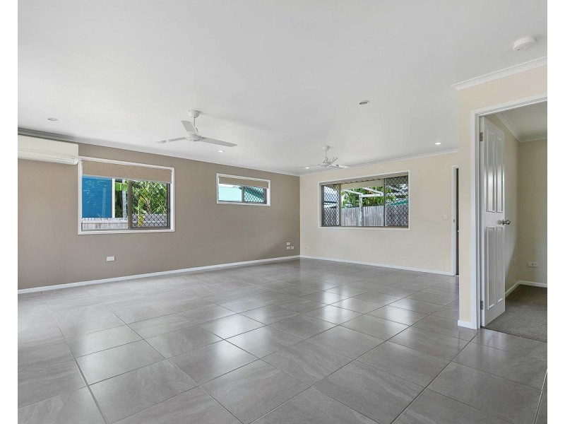 78 Denmans Camp Road, Torquay QLD 4655