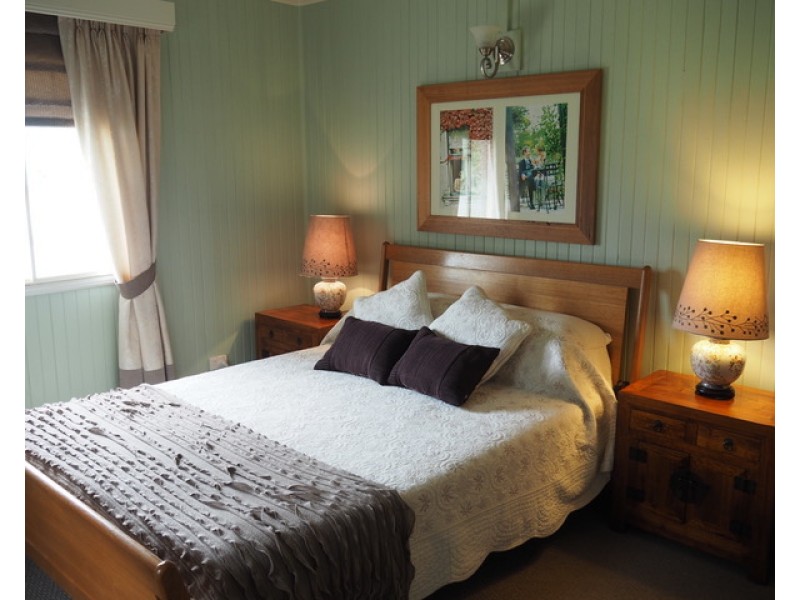 5 Honiton Street, Torquay QLD 4655