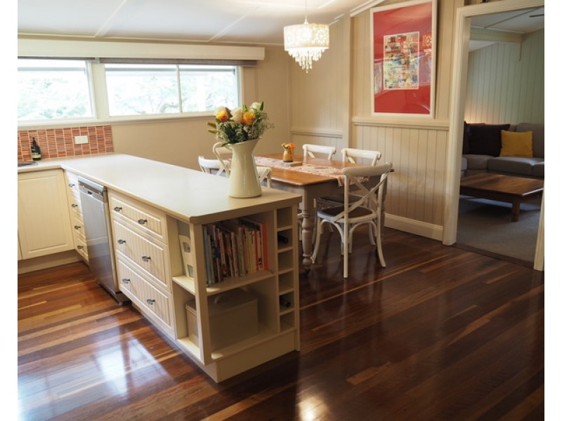 5 Honiton Street, Torquay QLD 4655