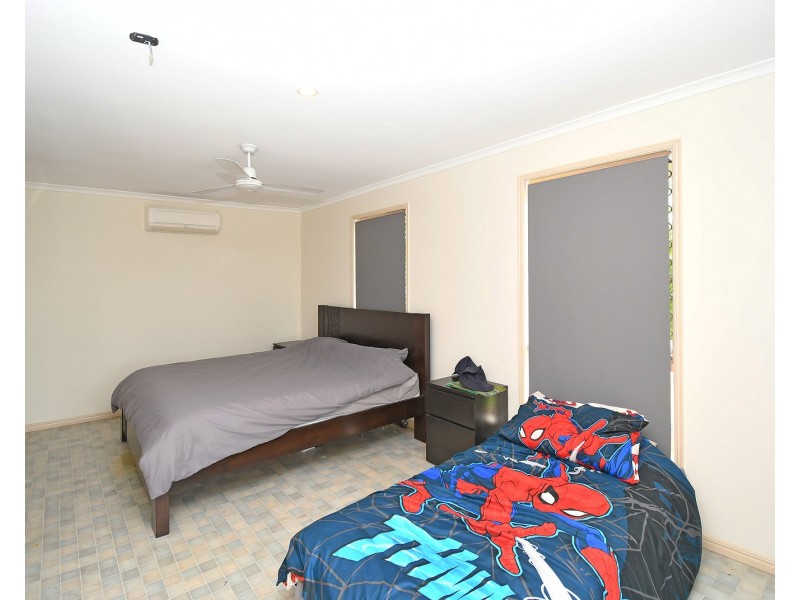 24 Thornbill Drive, Eli Waters QLD 4655