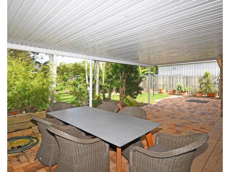 24 Thornbill Drive, Eli Waters QLD 4655