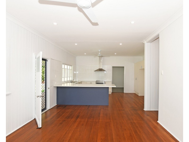 13 Gossner Street, Scarness QLD 4655