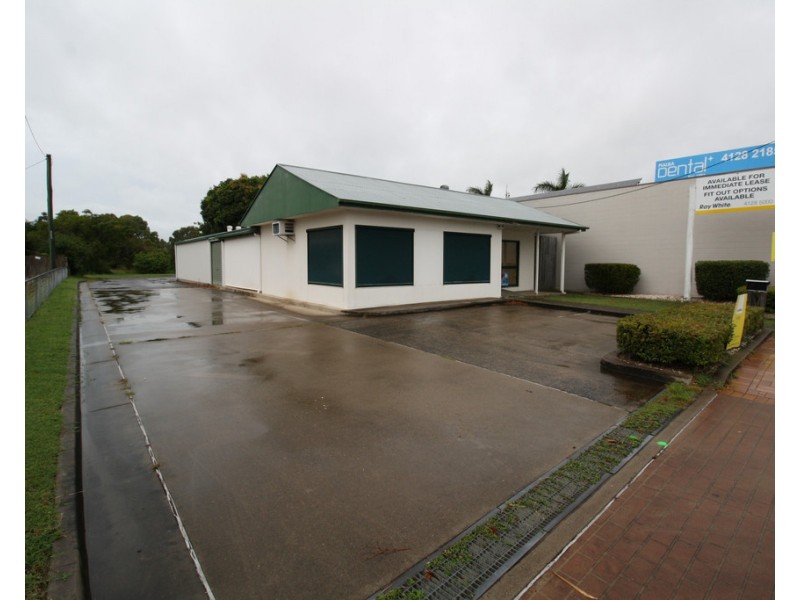 68 TORQUAY ROAD, Pialba QLD 4655