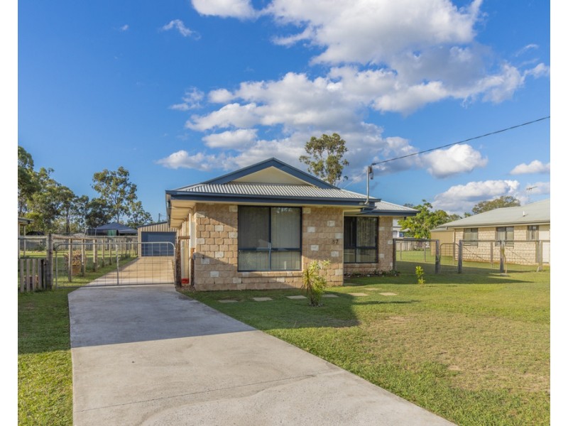 57 Hunter Street, Torbanlea QLD 4662