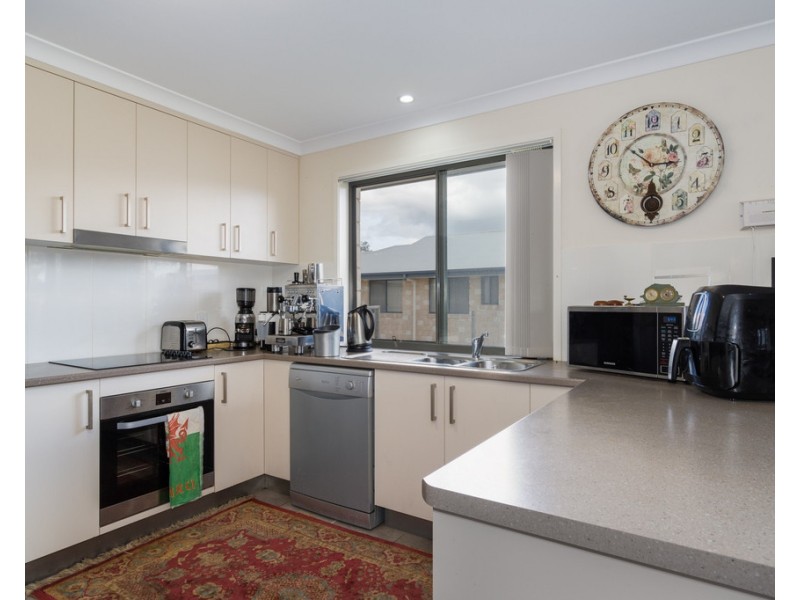 24 George Street, Torbanlea QLD 4662