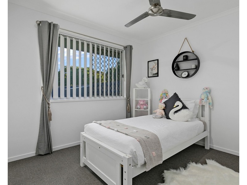27 Cormorant Court, Kawungan QLD 4655