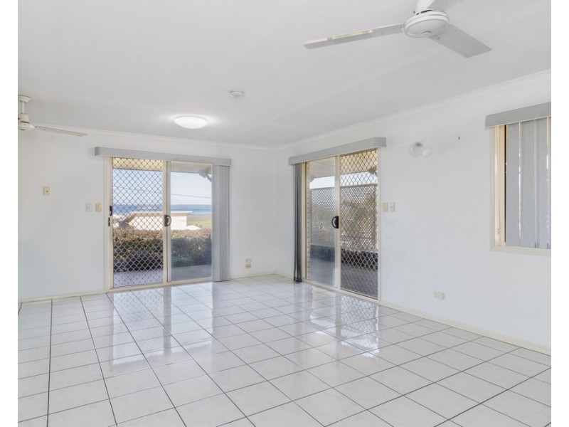 4 Teal Way, River Heads QLD 4655