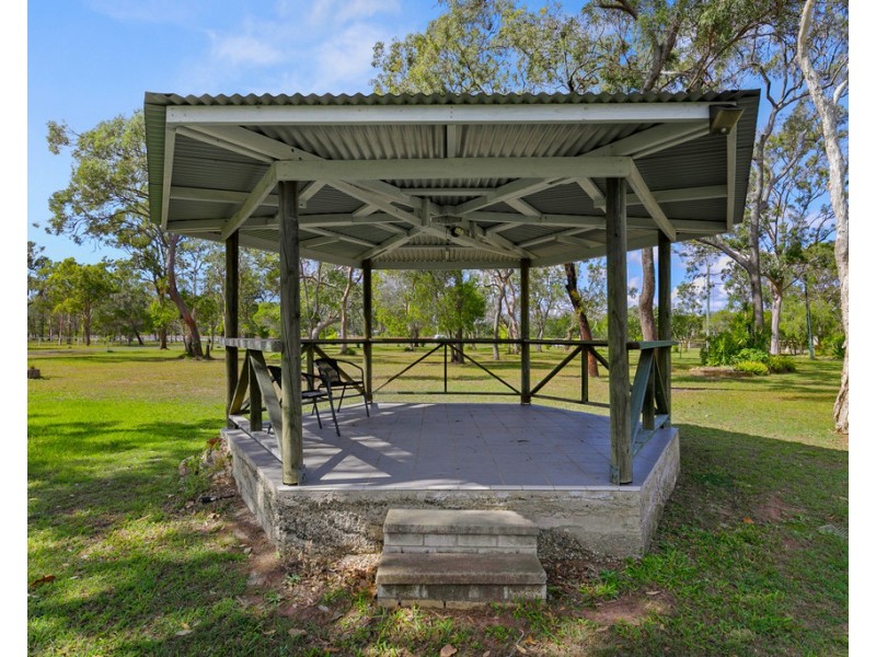 52 Pacific Haven Circuit, Pacific Haven QLD 4659