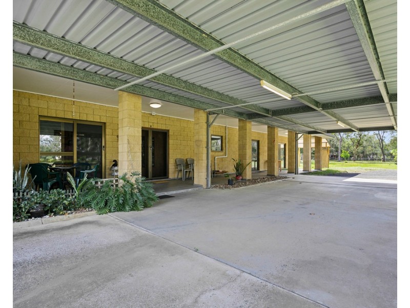 52 Pacific Haven Circuit, Pacific Haven QLD 4659