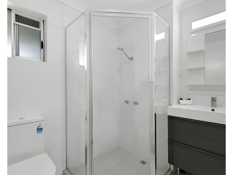 14/13-15 Ann Street, Torquay QLD 4655