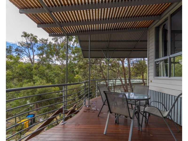 636 Satinay Villa Kingfisher Bay, Fraser Island QLD 4581