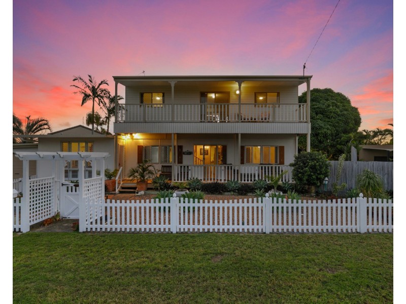 9 Keys Avenue, Torquay QLD 4655