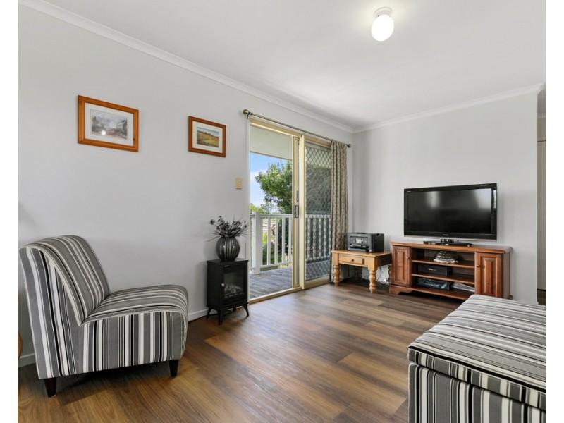 9 Keys Avenue, Torquay QLD 4655