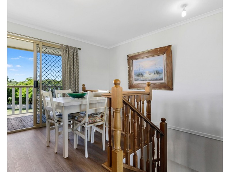 9 Keys Avenue, Torquay QLD 4655