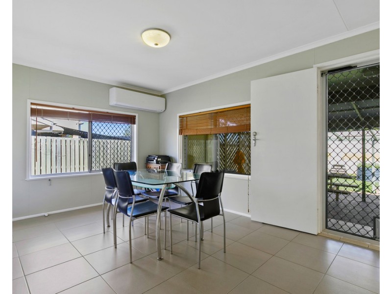 135 Long Street, Point Vernon QLD 4655