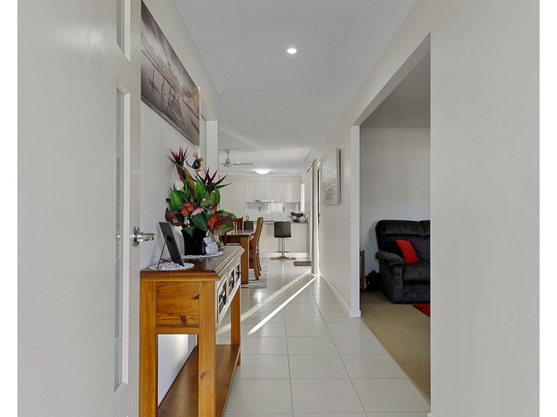 18 Wagtail Circuit, Kawungan QLD 4655