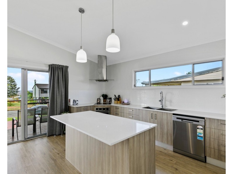 53 Curlew Terrace, River Heads QLD 4655
