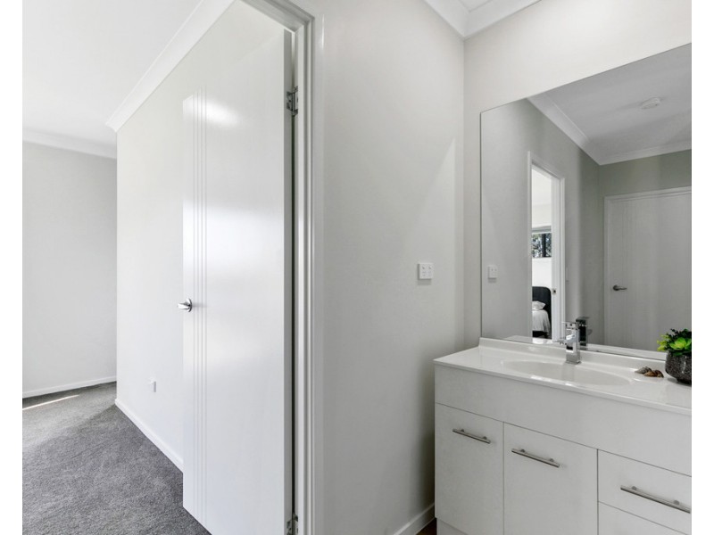 53 Curlew Terrace, River Heads QLD 4655