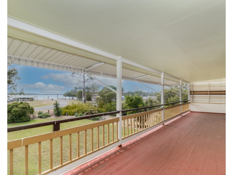 9 Powers Street, Buxton QLD 4660