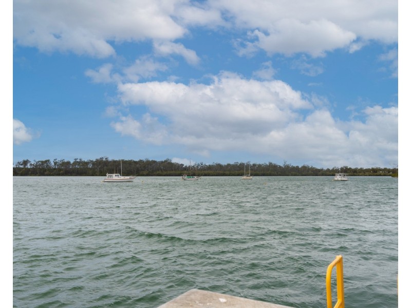 9 Powers Street, Buxton QLD 4660