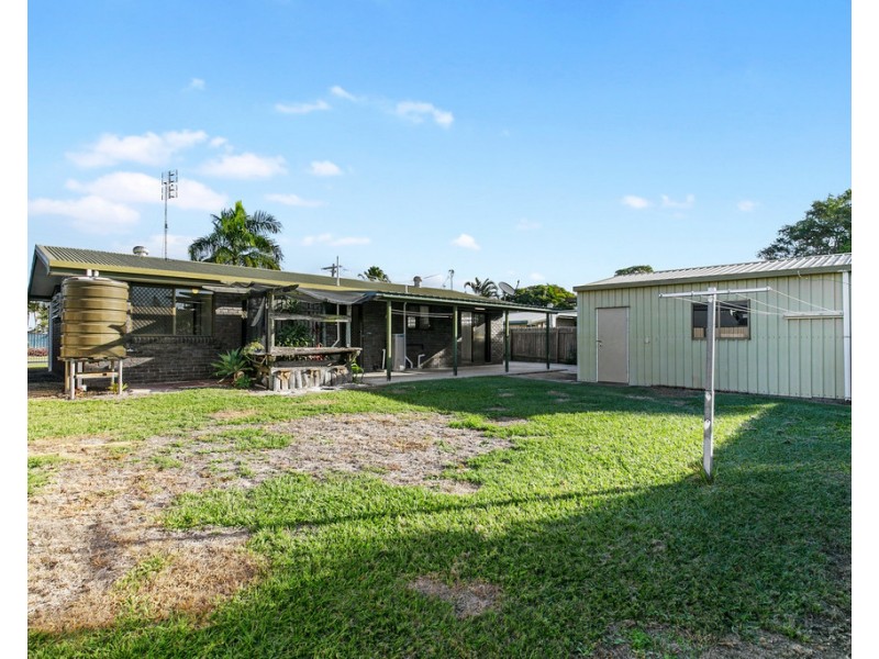 22 Shell Street, Urangan QLD 4655