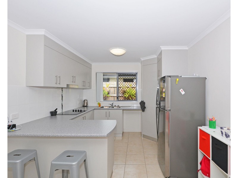 12 Shearwater Street, Kawungan QLD 4655