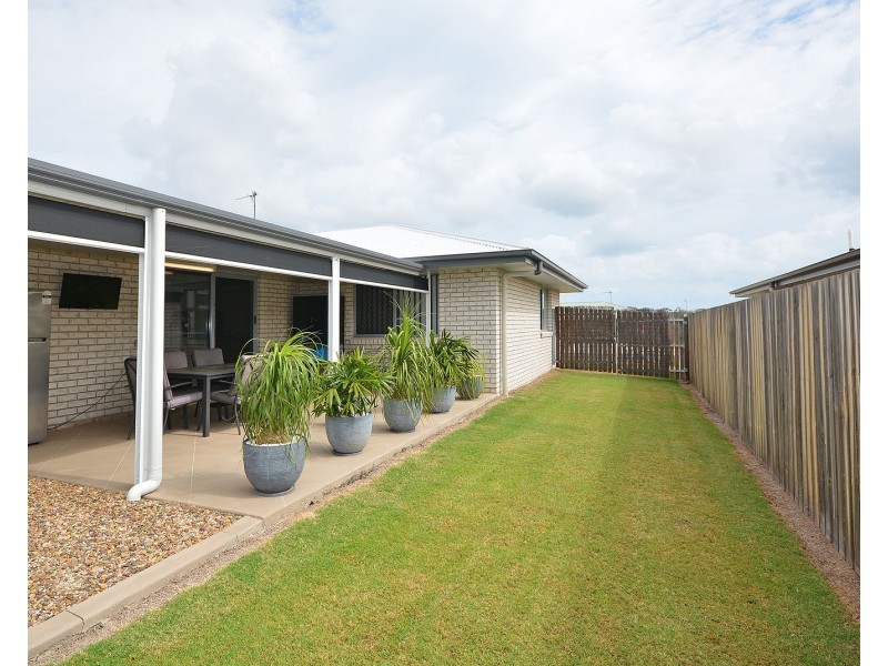 12 Shearwater Street, Kawungan QLD 4655