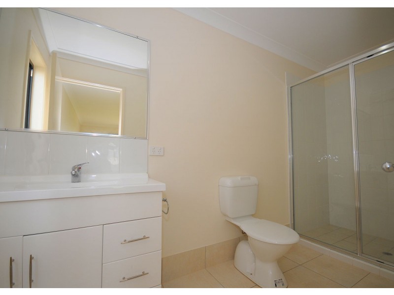 86 Endeavour Way, Eli Waters QLD 4655